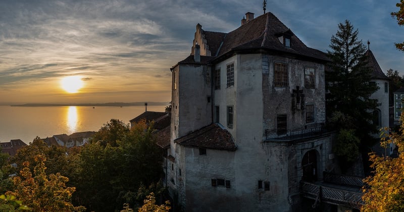 Therme Meersburg: Wellness am Bodensee mit Alpenblick genießen